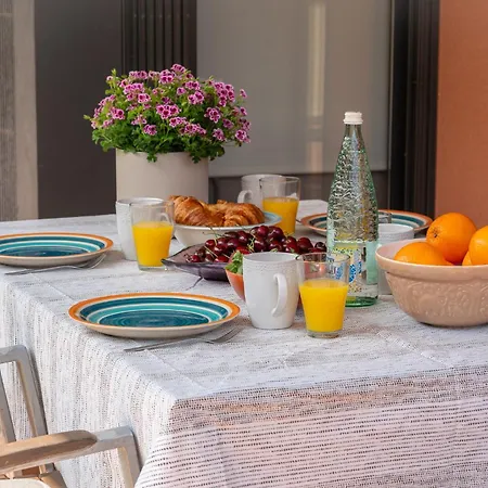 شقة Charming Garden En 