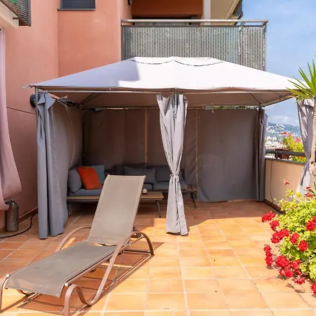 شقة Charming Garden En 