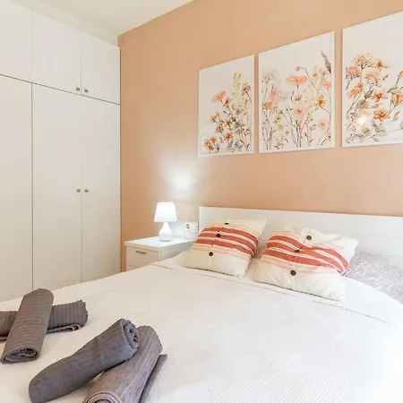 شقة Charming Garden En 