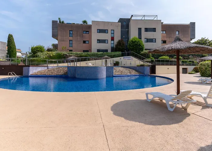 Charming Garden En Jardins De Sa Boadella *