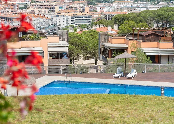 Charming Garden En Jardins De Sa Boadella Lloret de Mar