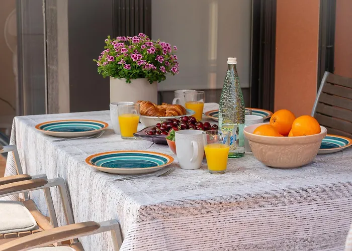 Appartement Charming Garden En Jardins De Sa Boadella