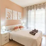 Apartment Charming Garden En 