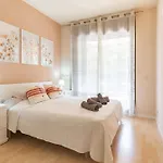 Apartment Charming Garden En 