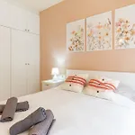 Apartment Charming Garden En 