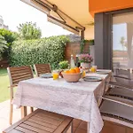 Apartment Charming Garden En 