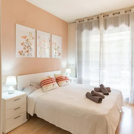 Apartment Charming Garden En 