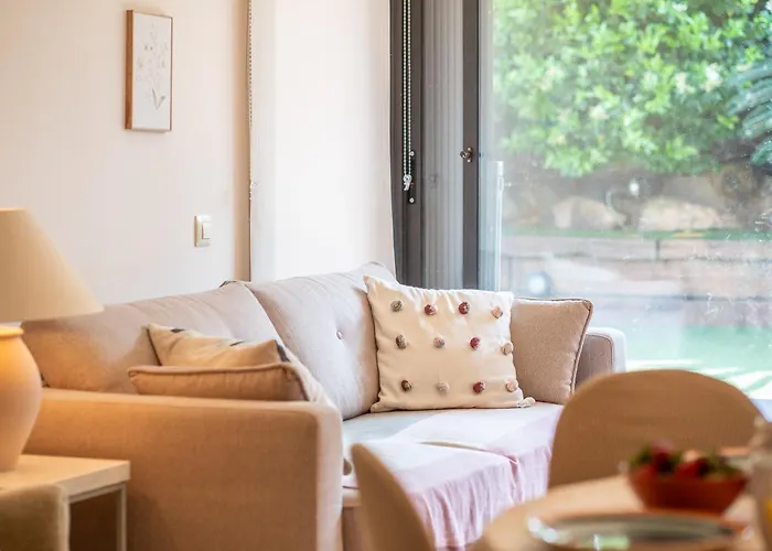 Apartman Charming Garden En 